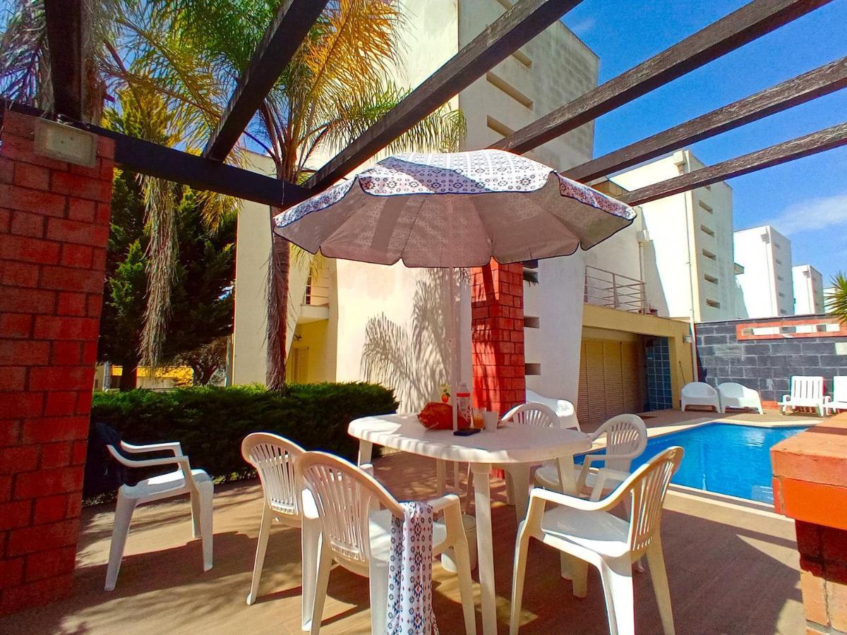 Sesimbra Charming Pool Duplex Bbk & Garden Exterior foto